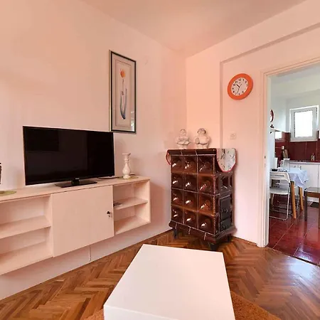 Appartement In Krk/insel Krk 12673